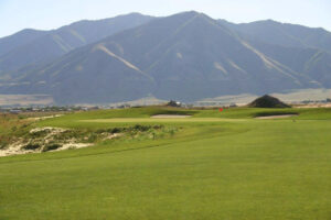 Mountain range overlooks the course.